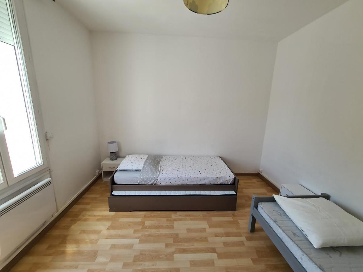 Appartement 60M2 Rdc Avec Jardin Saint-Génis Exterior foto
